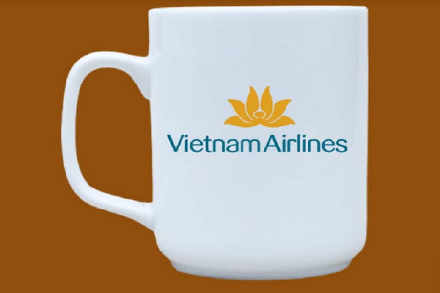 In logo lên ly sứ Vietnam Airline: Nhận diện thương hiệu