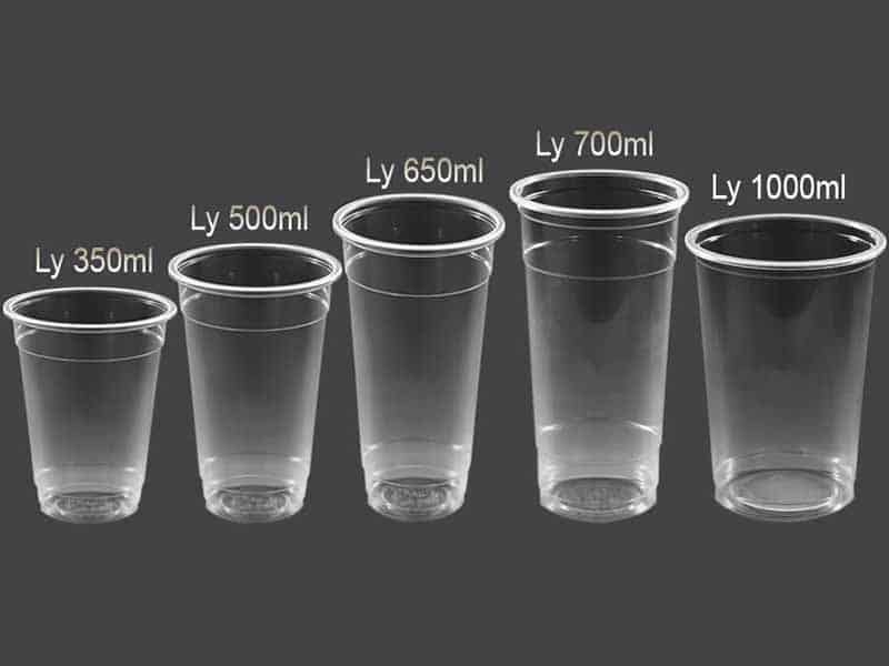 Phân loại cốc nhựa theo kích thước.